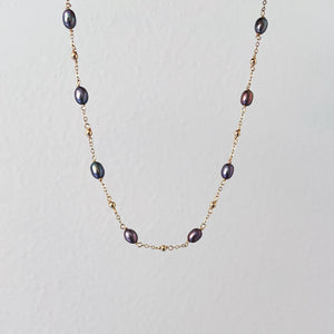 BLACK PEARL ROSARY | NECKLACE