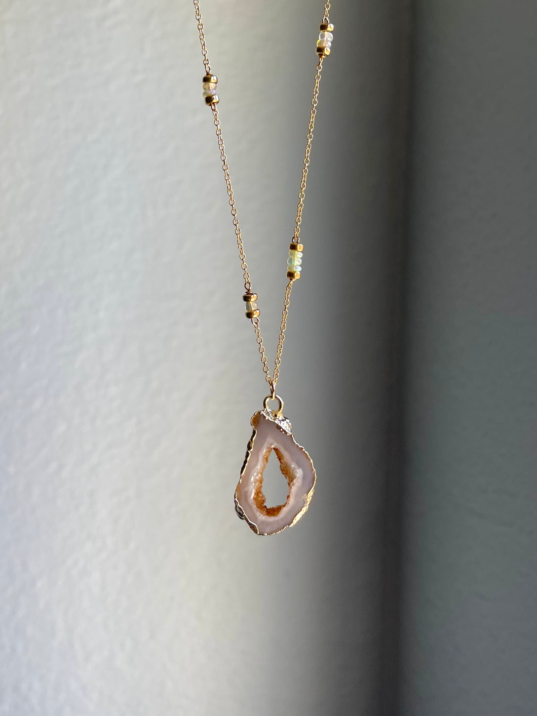 GEODE + OPAL | NECKLACE