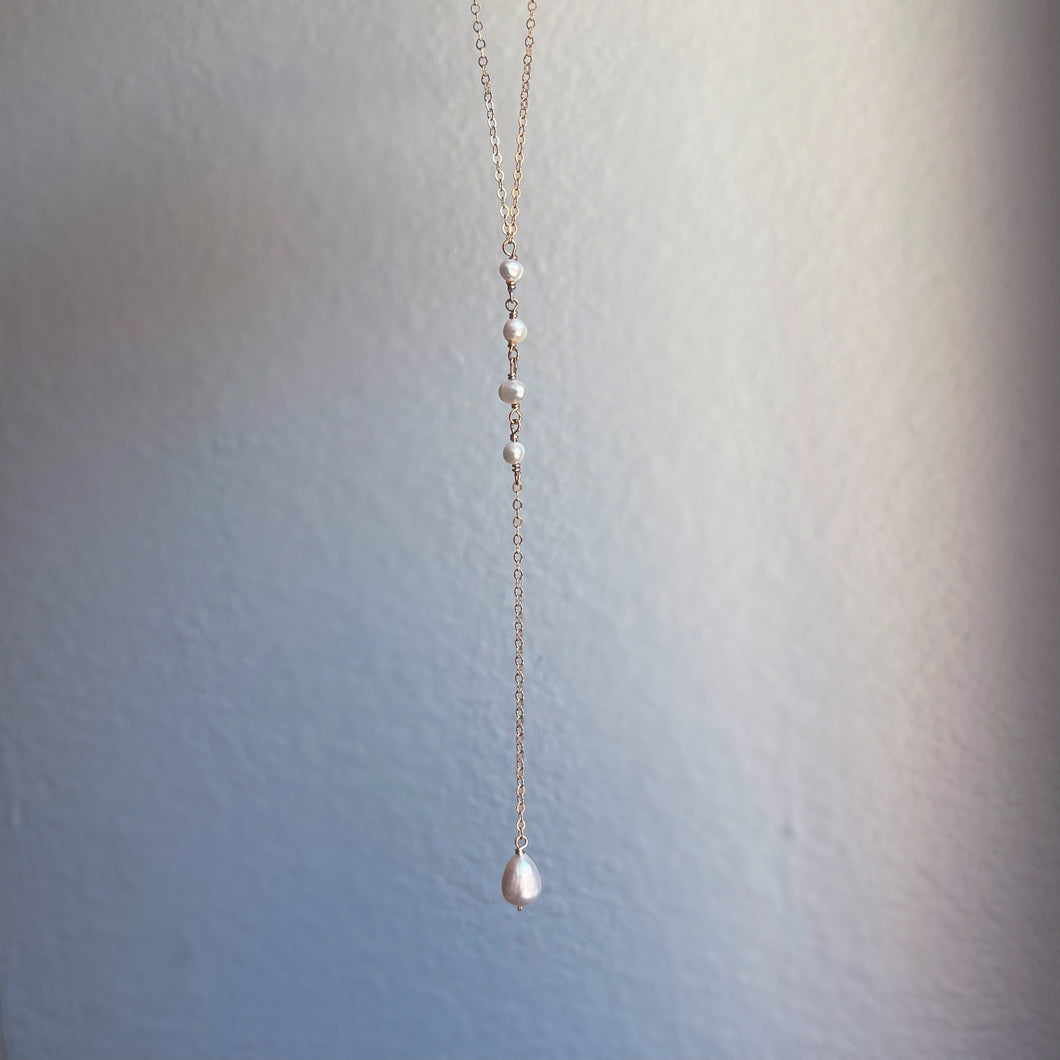 LONG PEARL | LARIAT NECKLACE