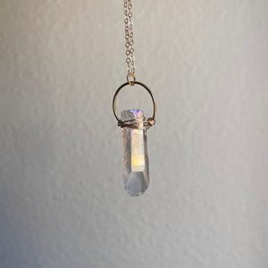 CRYSTAL HALO | LONG NECKLACE