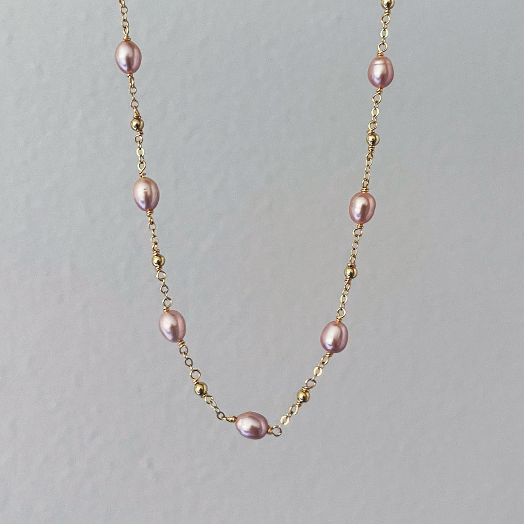 MAUVE PEARL ROSARY | NECKLACE