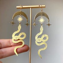 Load image into Gallery viewer, RISING FROM THE ASHESl | EARRINGS