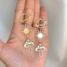 Load image into Gallery viewer, TRIP TO OUTERSPACE | EARRINGS