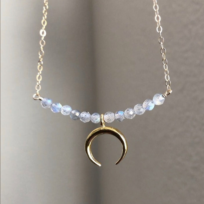LABRADORITE CRESCENT HORN | NECKLACE