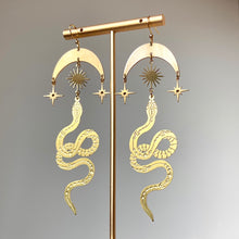 Load image into Gallery viewer, RISING FROM THE ASHESl | EARRINGS