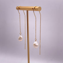 Load image into Gallery viewer, FRESHWATER PEARL | THREADER EARRINGS
